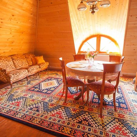 Holiday House Folwark Jelen Poniklica Экстерьер фото