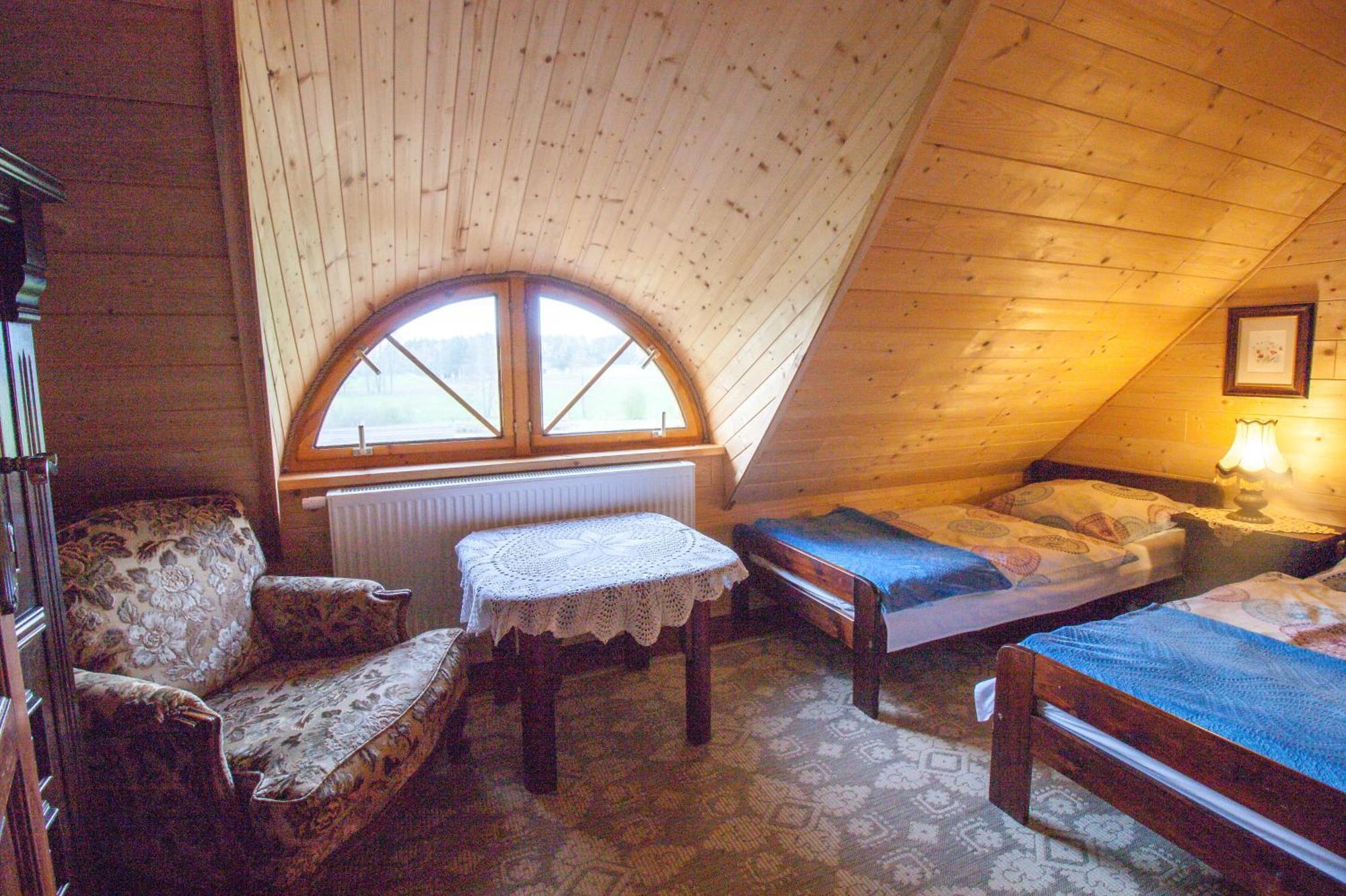 Holiday House Folwark Jelen Poniklica Экстерьер фото
