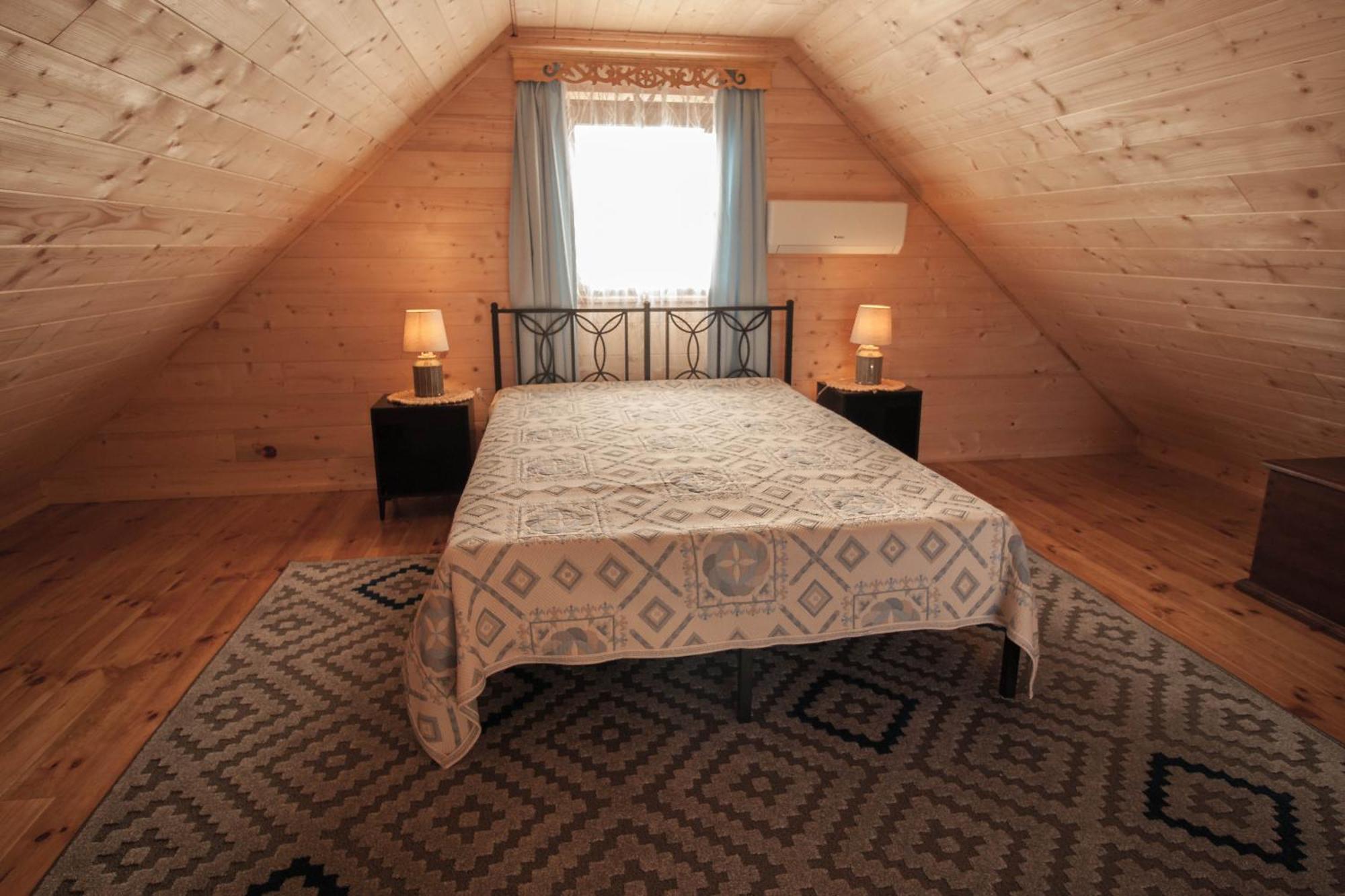 Holiday House Folwark Jelen Poniklica Экстерьер фото